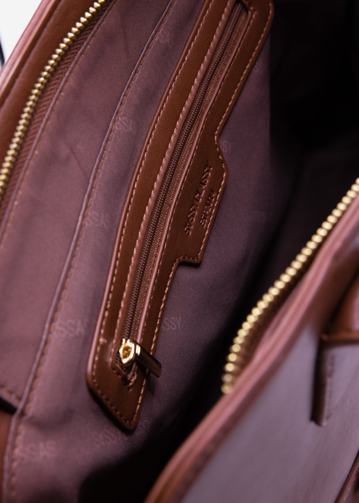 Business handbag with decorative buckle - dark brown