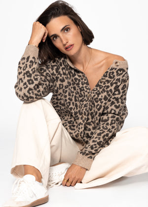 Cardigan with Leo pattern-beige-brown