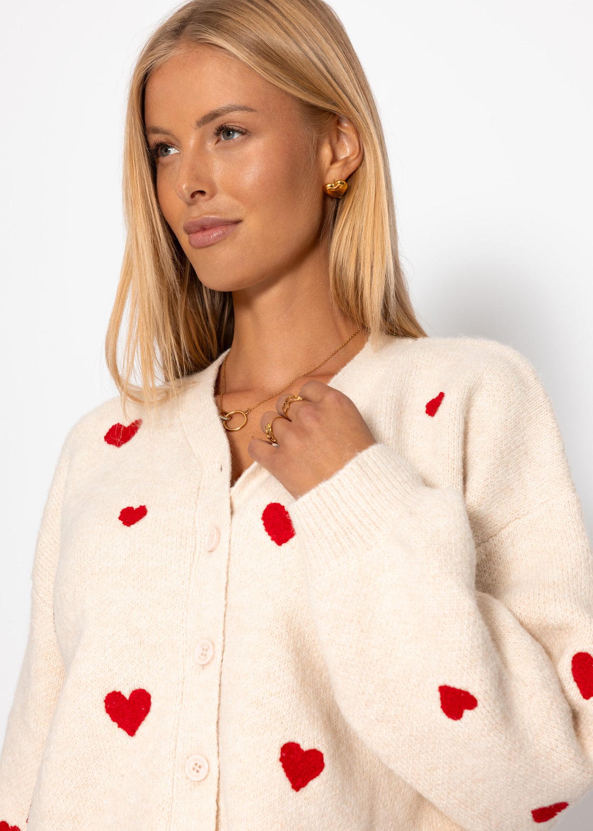 Cardigan with red heart - off-white