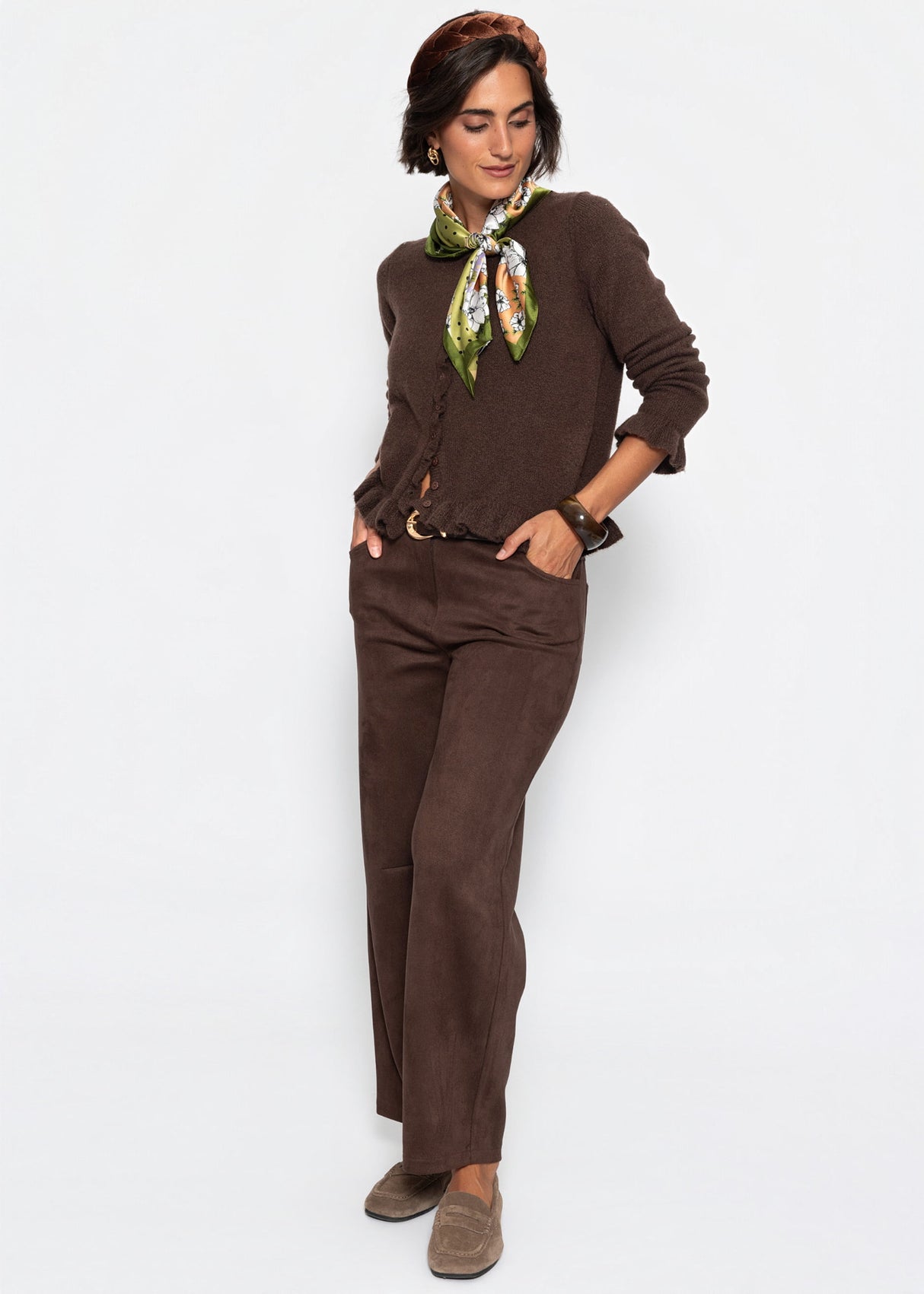 Cardigan mit Rüschen - dunkelbraun