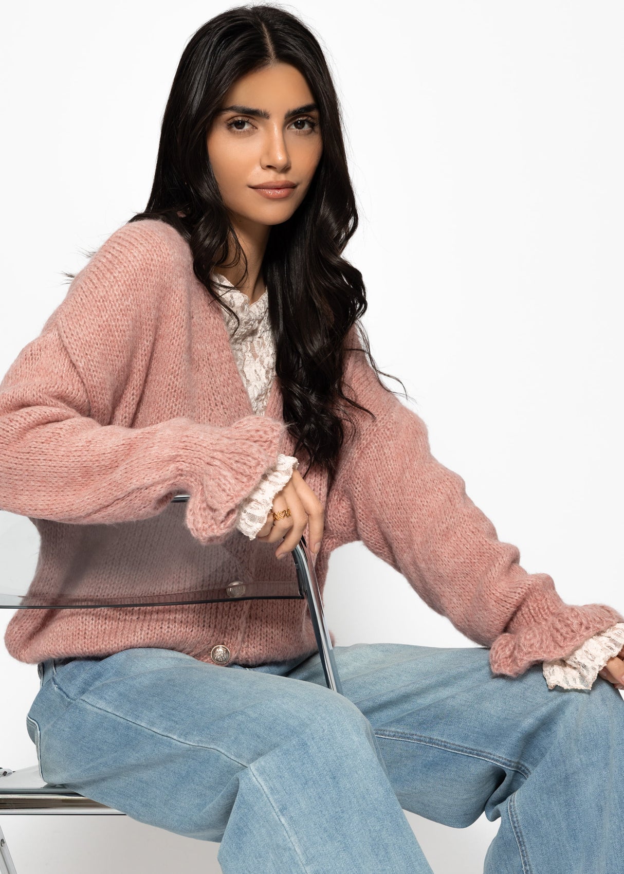 Cardigan with flounces - dusky pink