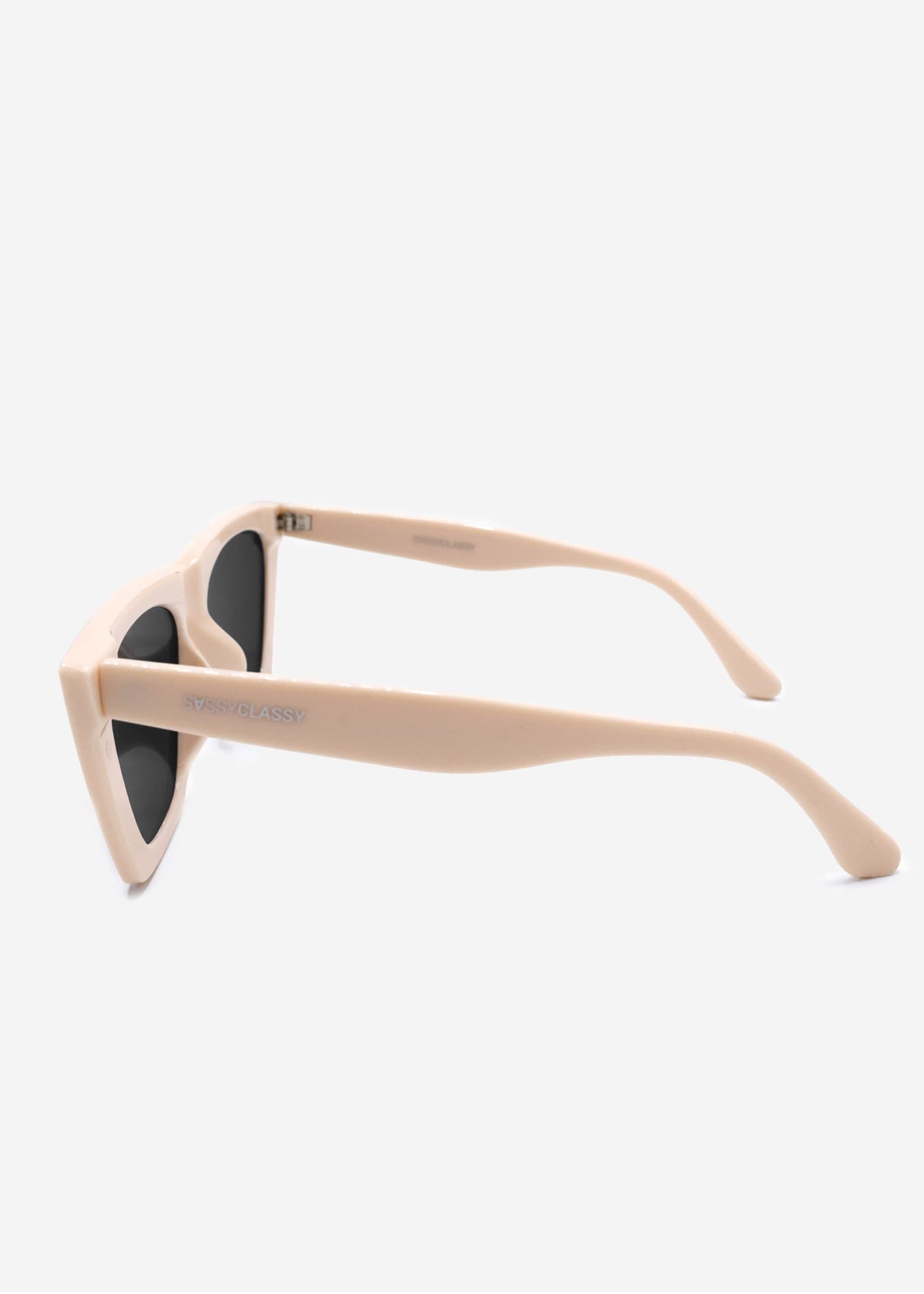 Cat eye sunglasses - off white