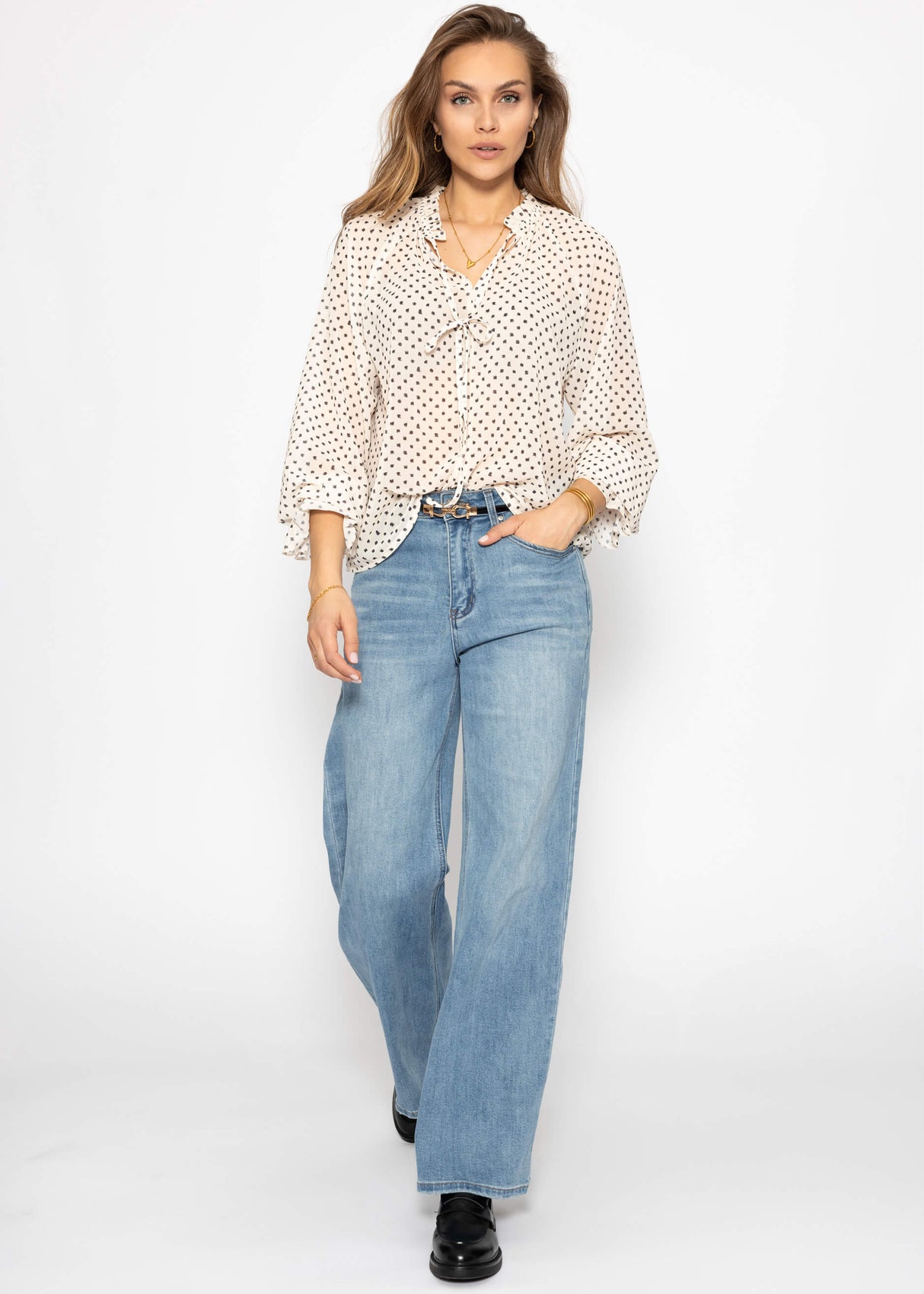 Chiffon blouse with print - beige