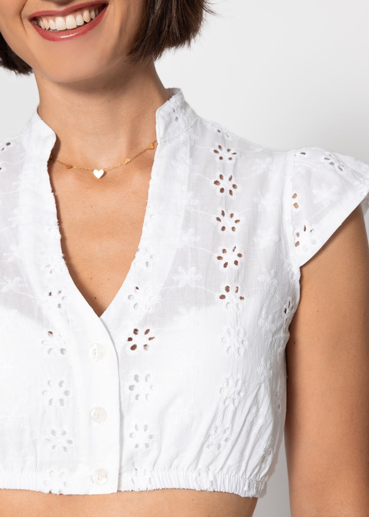 Dirndl blouse with stand-up collar and eyelet embroidery - white