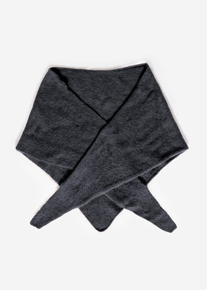 Triangular scarf - gray