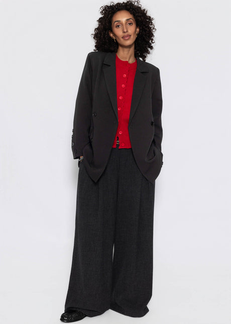 Feinstrickjacke mit Bogenkante - rot