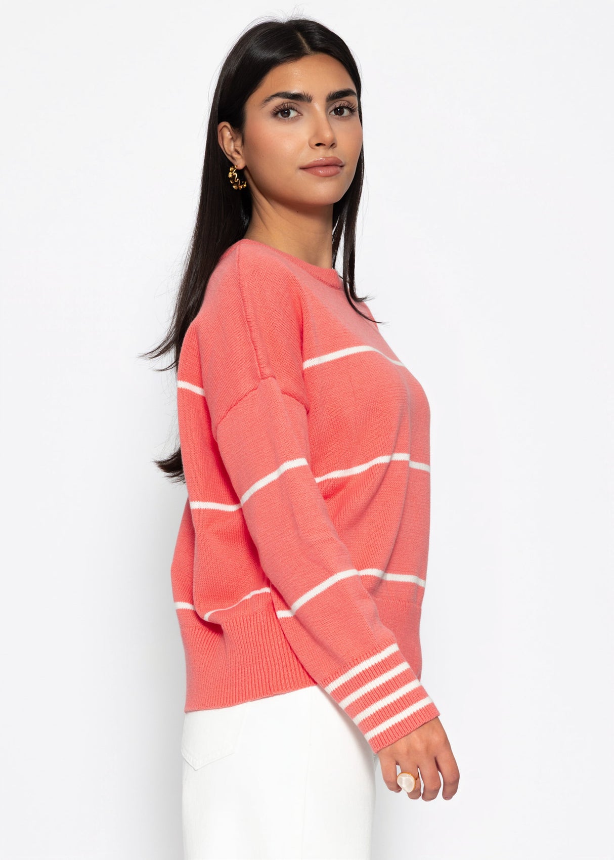 Fine knit sweater with contrasting stripes - coral