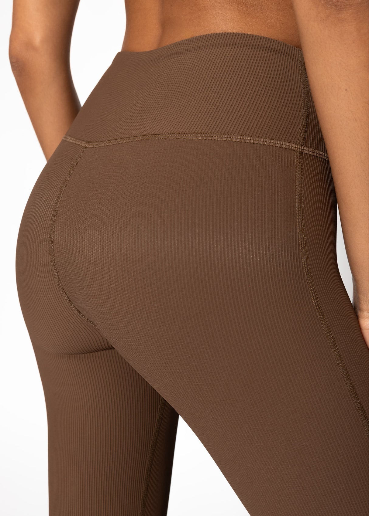 Flare leggings with ribbed structure - brown