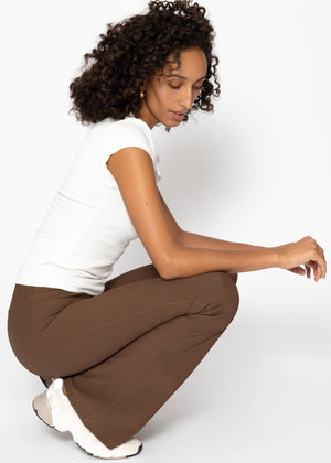Flare leggings with ribbed structure - brown