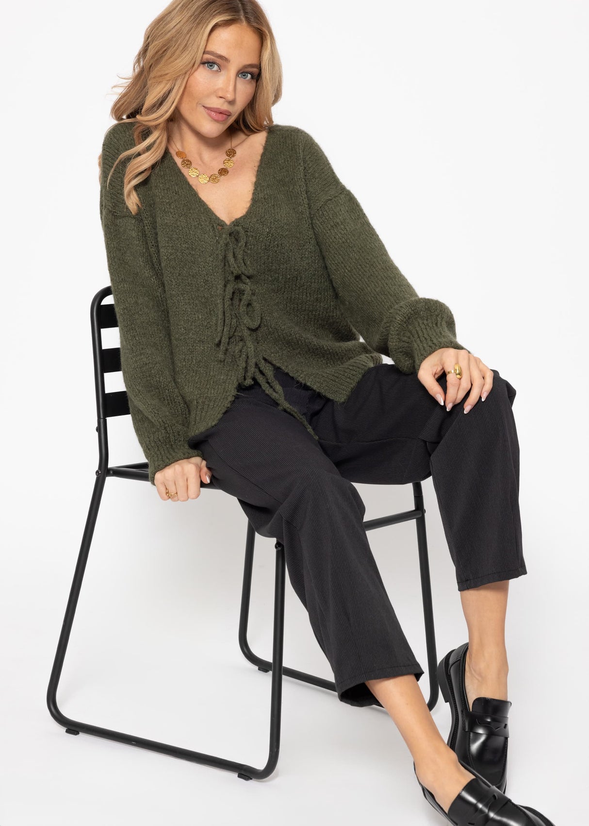 Fluffy cardigan with bow closure - khaki