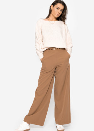 Fluffy boat neck sweater - off-white