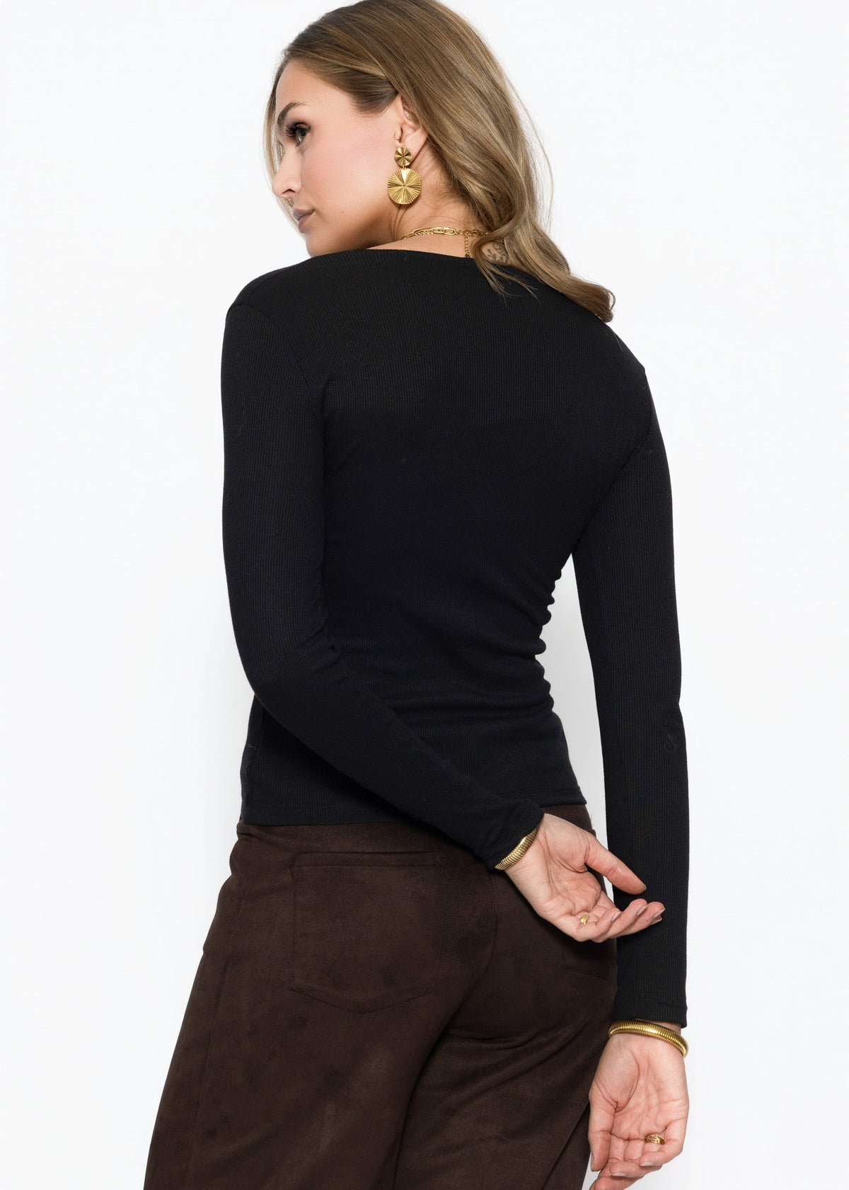 Geripptes Langarmshirt mit Knopfleiste - schwarz