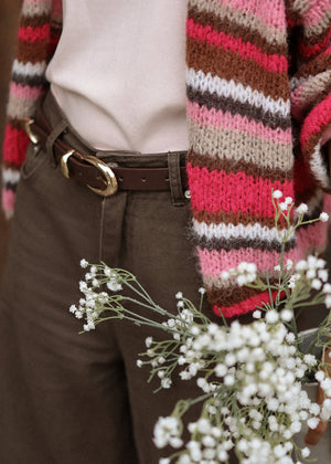 Gestreifter, mehrfarbiger Cardigan - pink