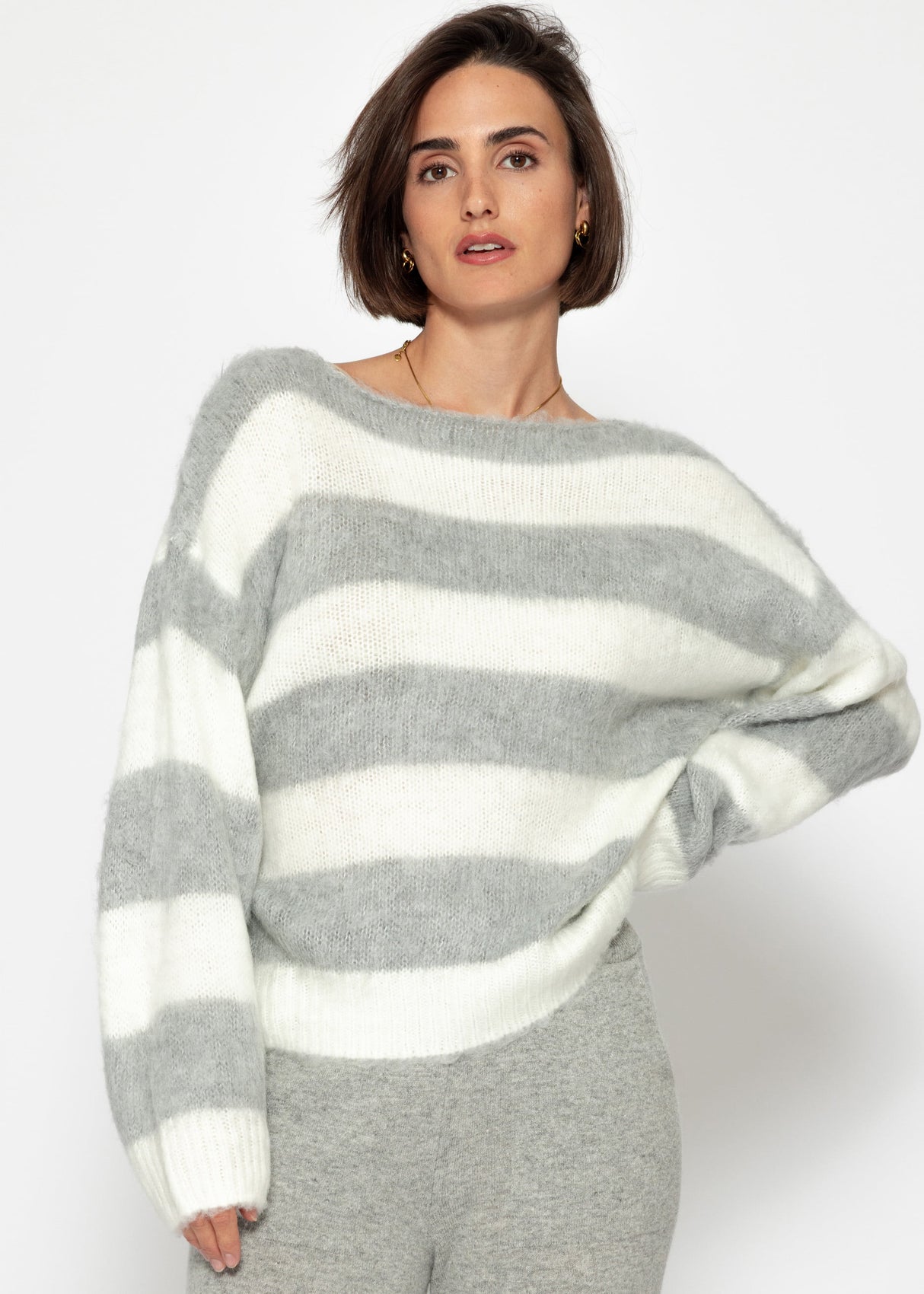 Striped sweater - gray -off-white