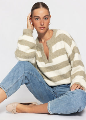 Gestreifter Pullover mit Blende - taupe-offwhite