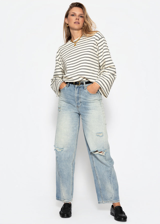 Gestreiftes Langarmshirt mit weiten Ärmeln - offwhite - SASSYCLASSY