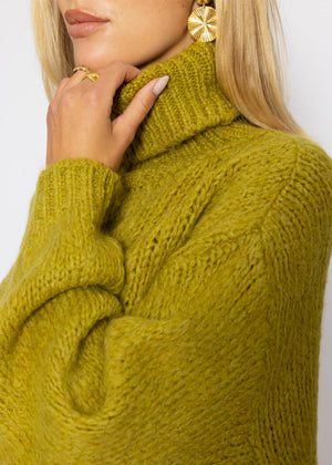 Grober Strickpullover mit Rollkragen - olivgrün