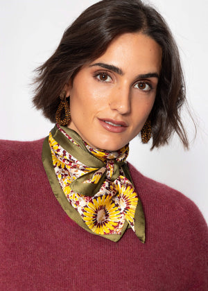 Halstuch mit Mosaik-Print - khaki