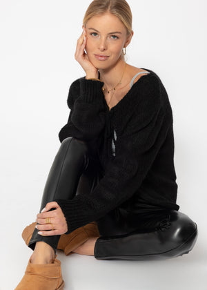 High-rise thermal faux leather leggings with piping - black