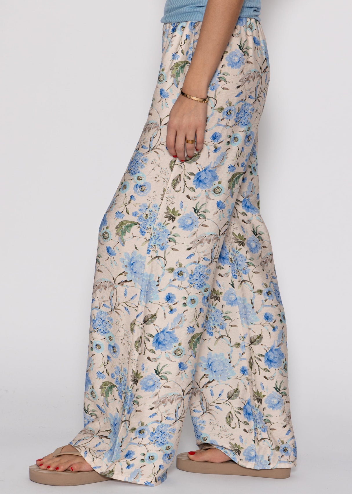 Pants with floral print - beige-blue