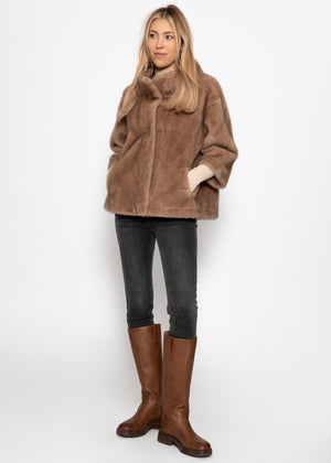 Jacke aus Kunstfell mit 7/8 Ärmeln - beige