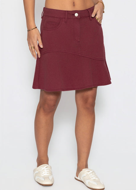 Jeans Rock mit Volant - burgundy von SASSYCLASSY