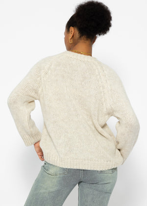 Classic V-neck knitted sweater with panel - beige
