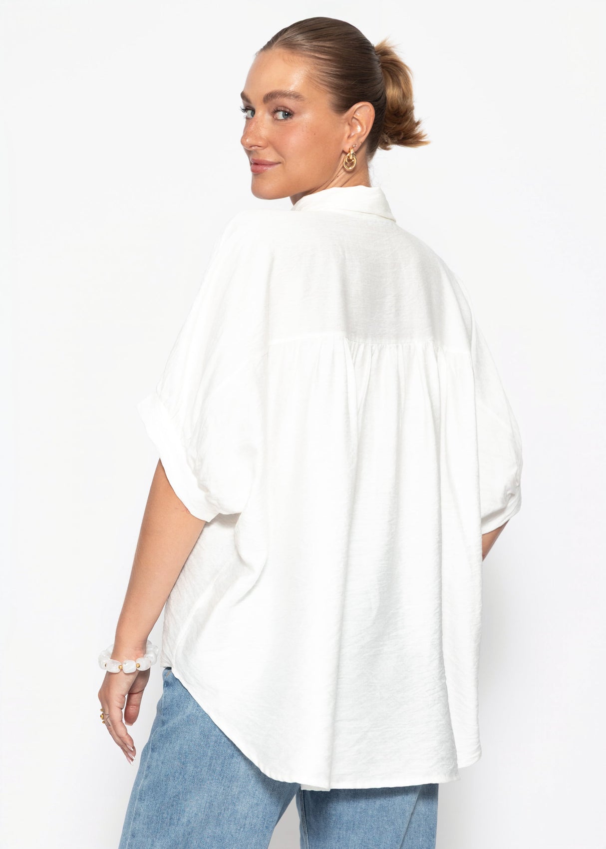 Kurzarm Hemdbluse im Oversized Fit - weiß