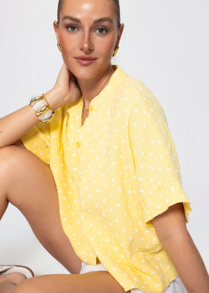 Kurzarm Musselin Bluse mit Punkten - gelb