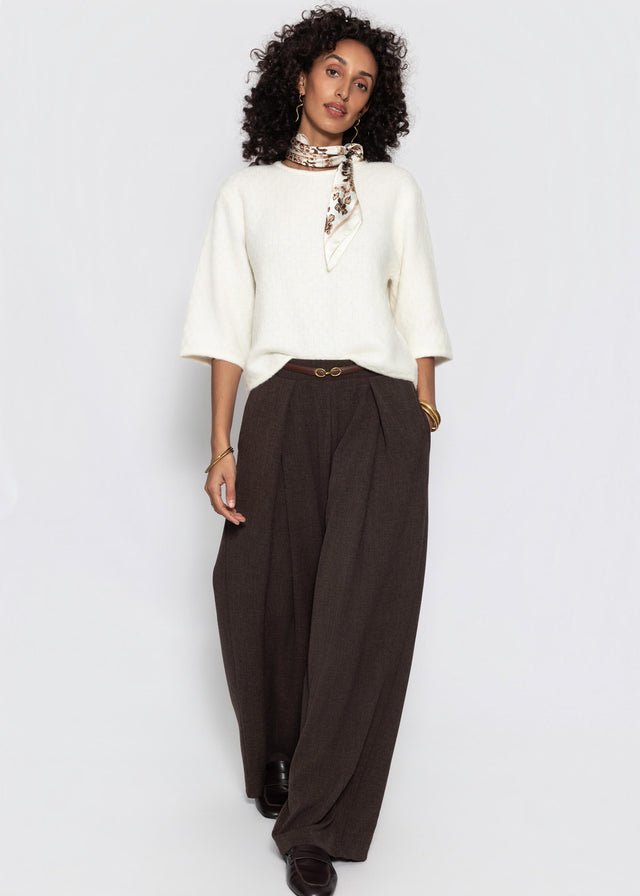 Short-sleeved jumper with textured pattern - off-white