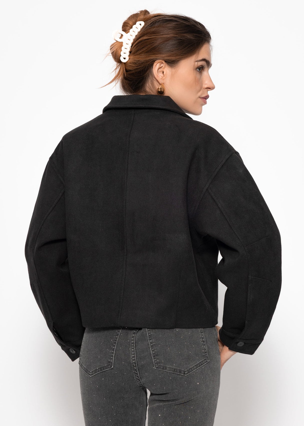 Kurze Jacke mit Innenfutter - schwarz