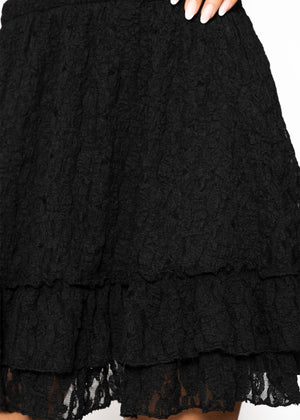 Short ruffled lace skirt - black