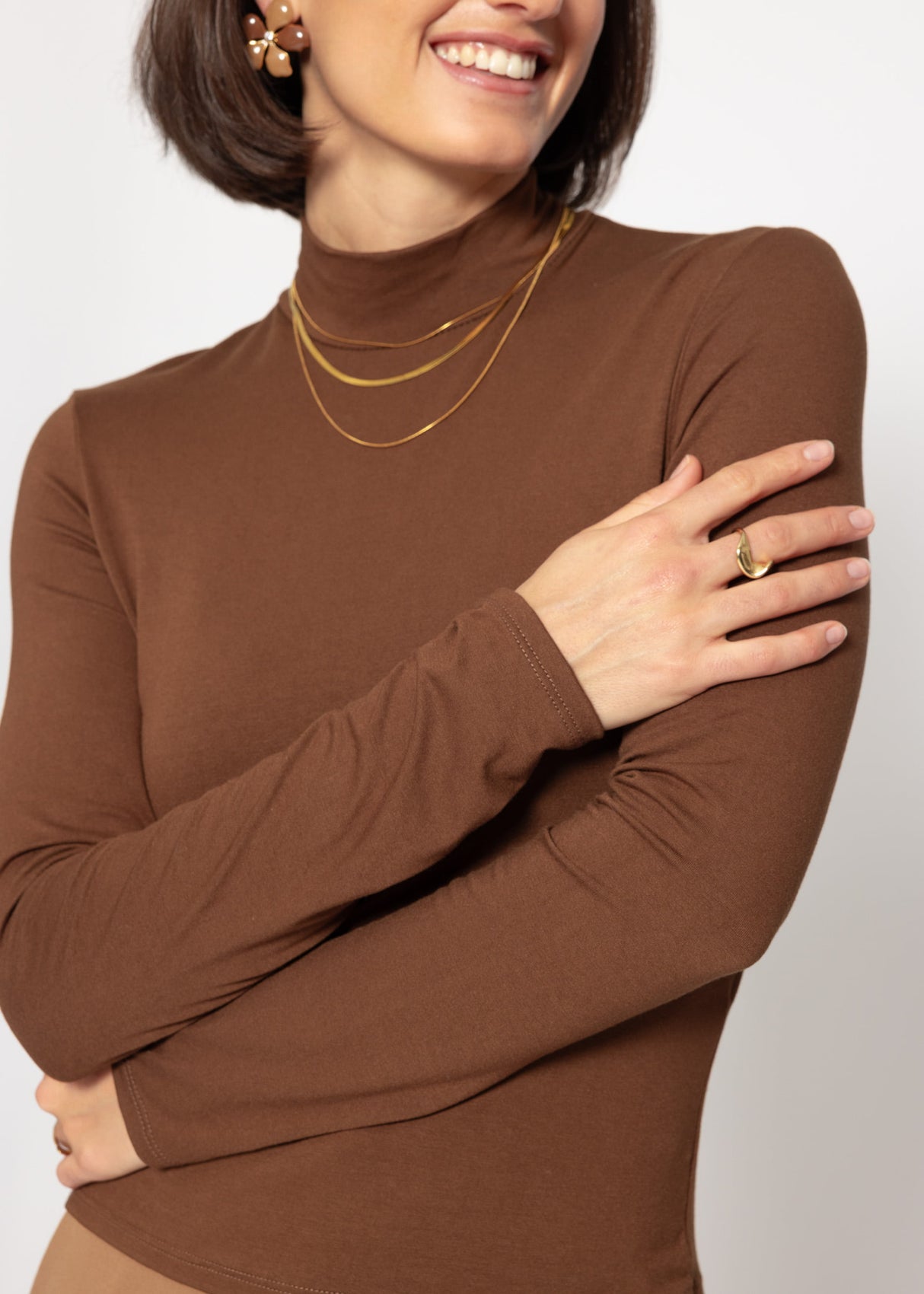 Long-sleeved turtleneck shirt - brown