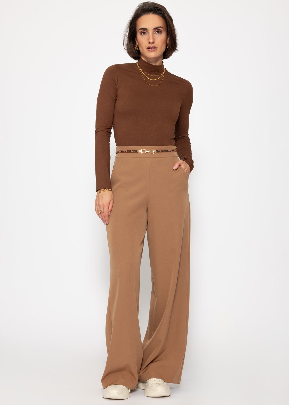 Long-sleeved turtleneck shirt - brown