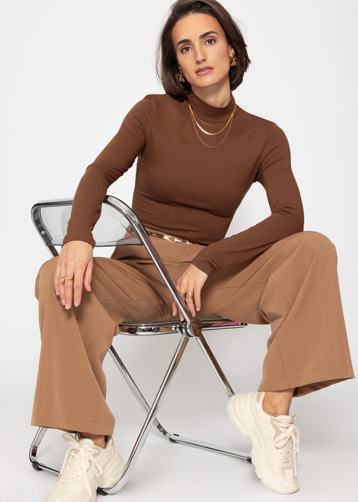 Long-sleeved turtleneck shirt - brown