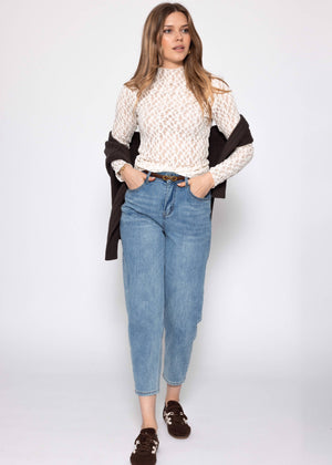 Long-sleeved lace shirt - off-white