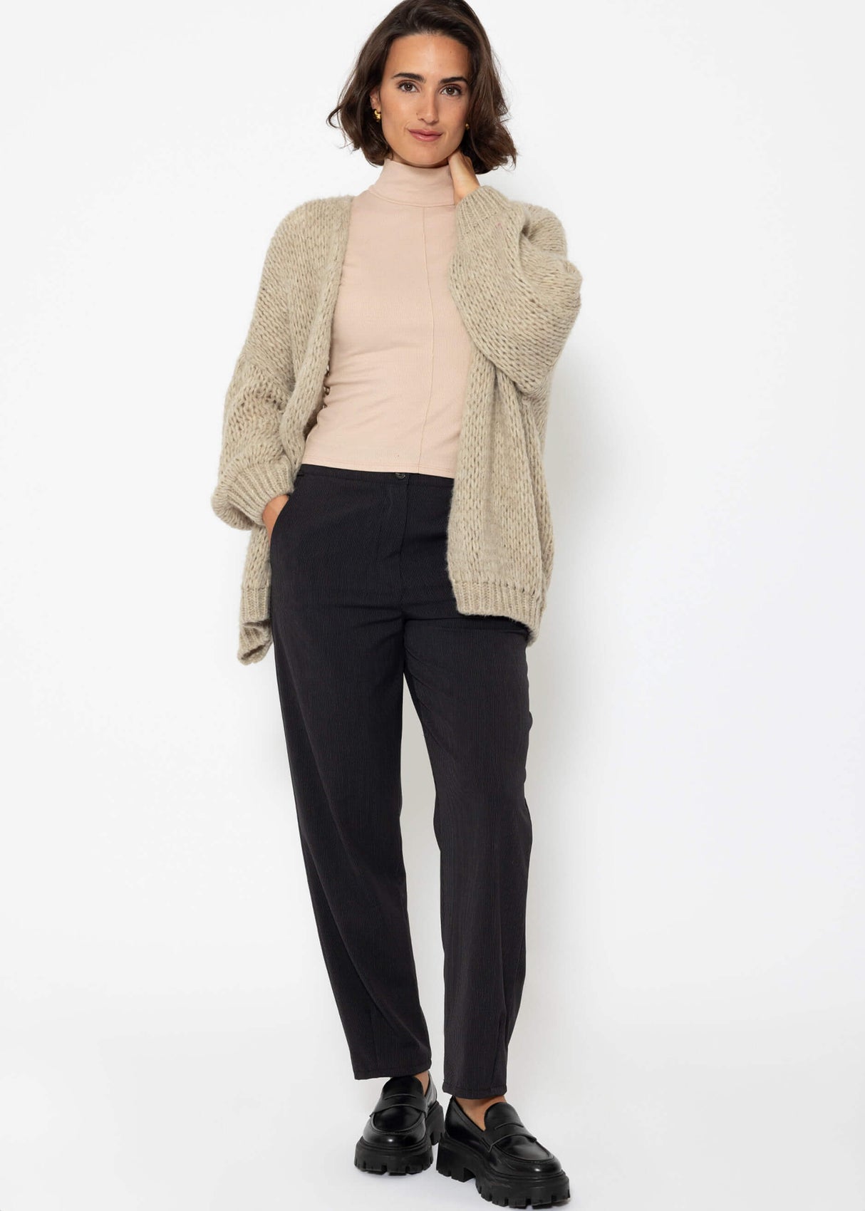 Long-sleeved shirt with turtleneck and piping - beige