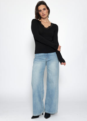 Long-sleeved shirt with lace neckline - black