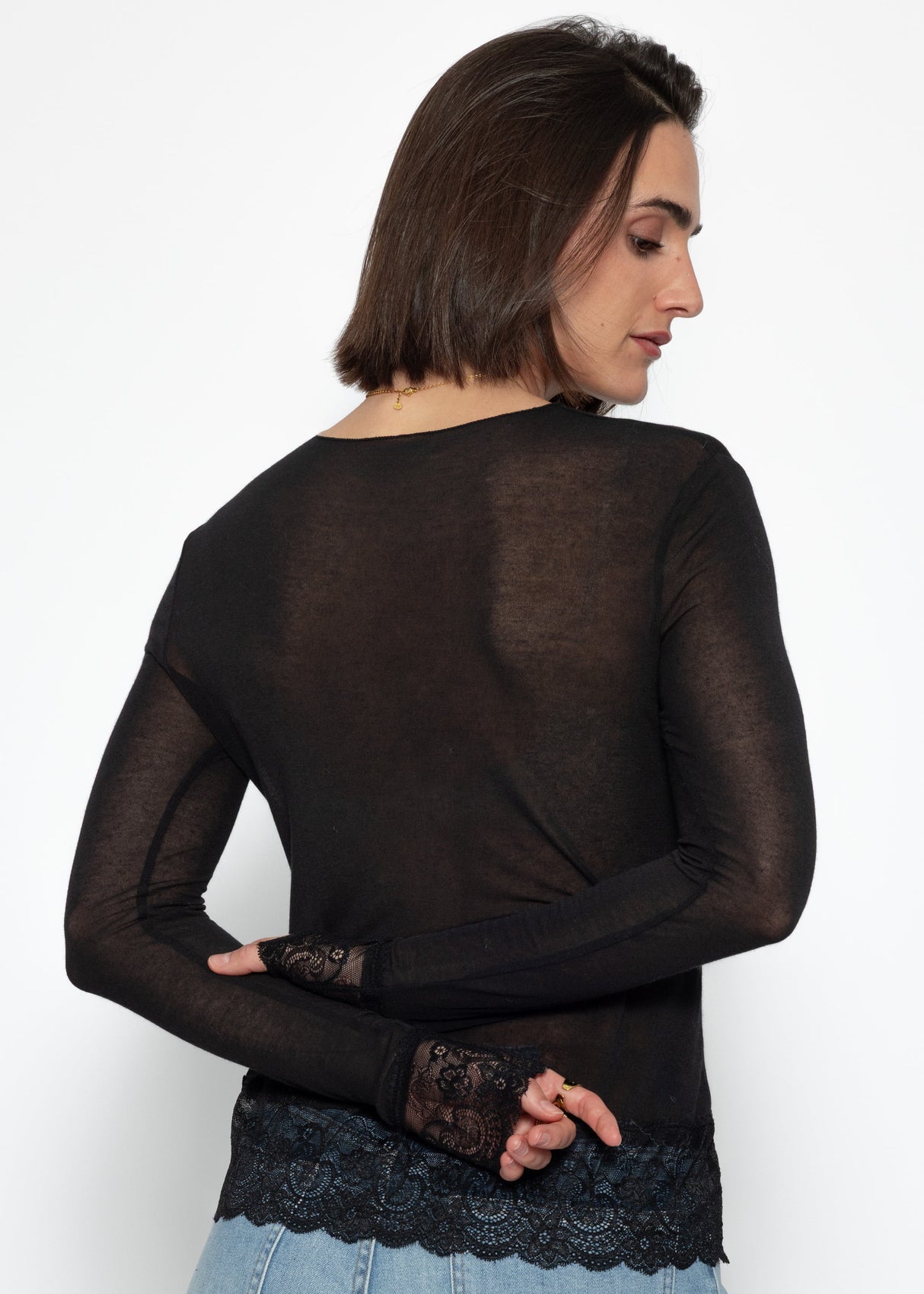 Long-sleeved shirt with lace trim and cashmere content - black