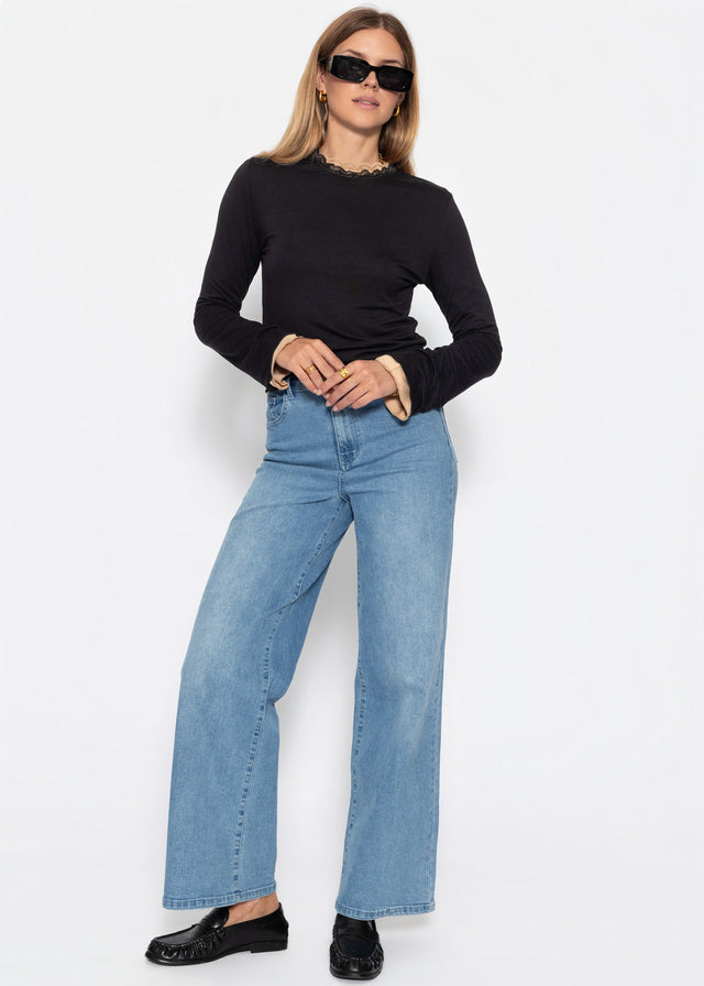 Langarmshirt mit Spitzeneinsatz  - schwarz - SASSYCLASSY