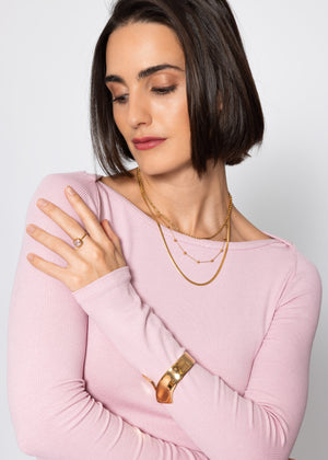 Long-sleeved shirt with boat neckline - dusky pink