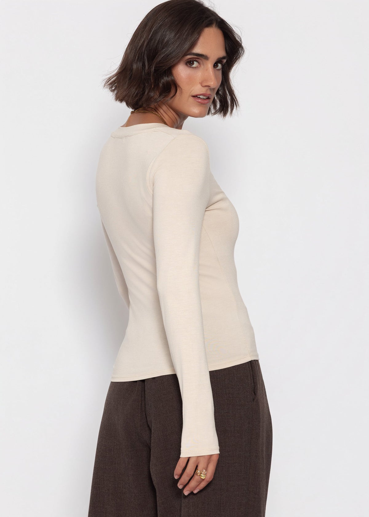 Langarmshirt mit V-Ausschnitt - offwhite