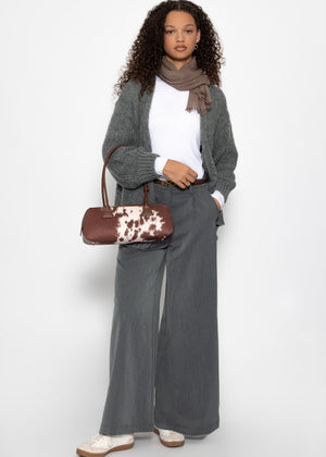 Long-sleeved shirt with decorative stitching - white