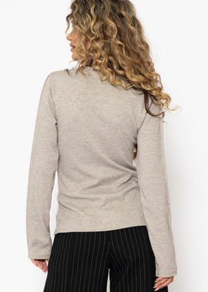Long-sleeved shirt with decorative seam - mottled taupe