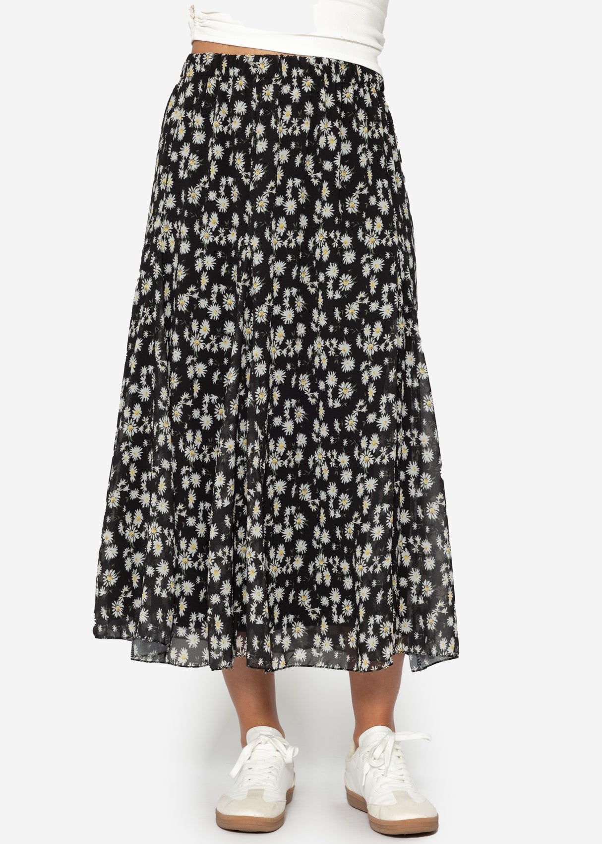 Long chiffon skirt with floral print - black