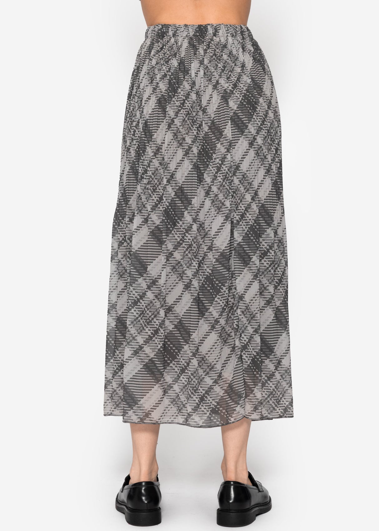 Long pleated chiffon skirt with checked print - gray