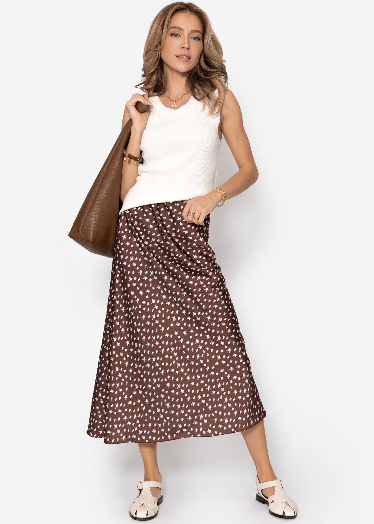 Long satin skirt with print - brown