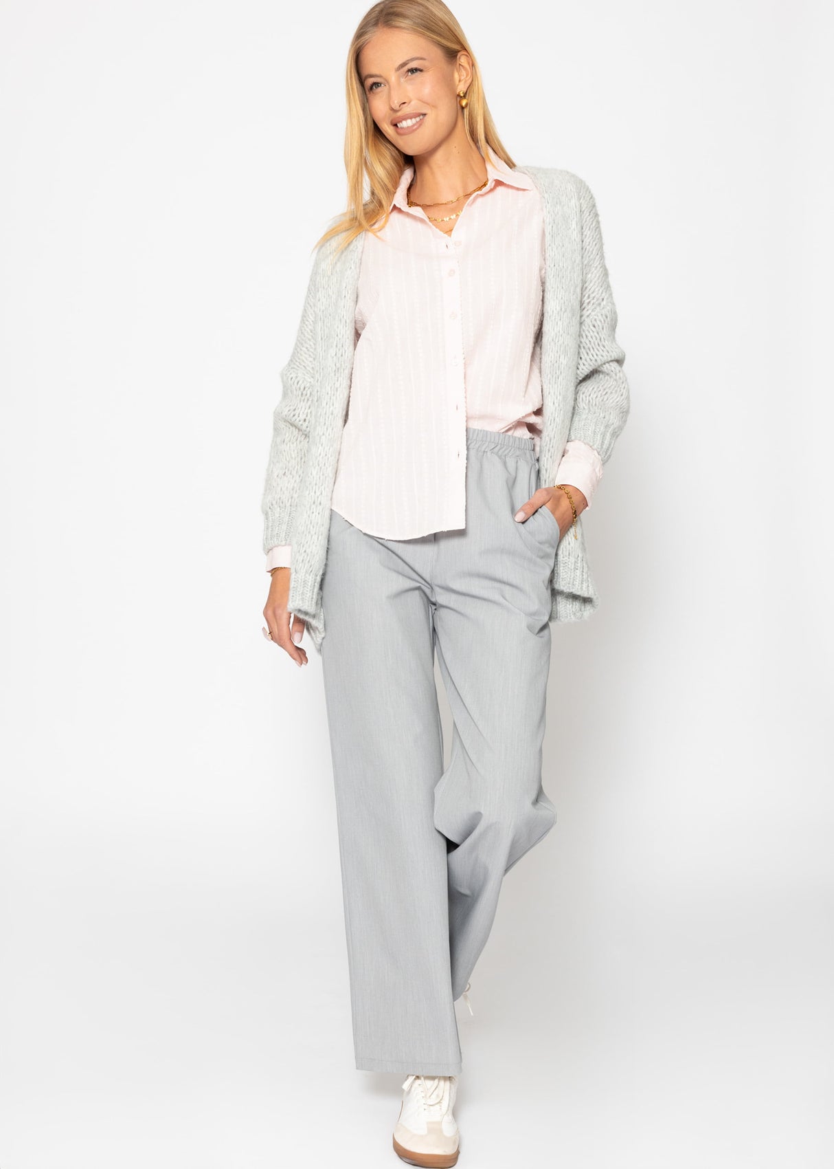 Casual blouse with structure - pink