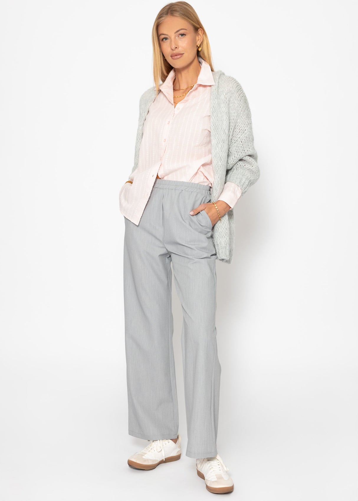 Casual blouse with structure - pink