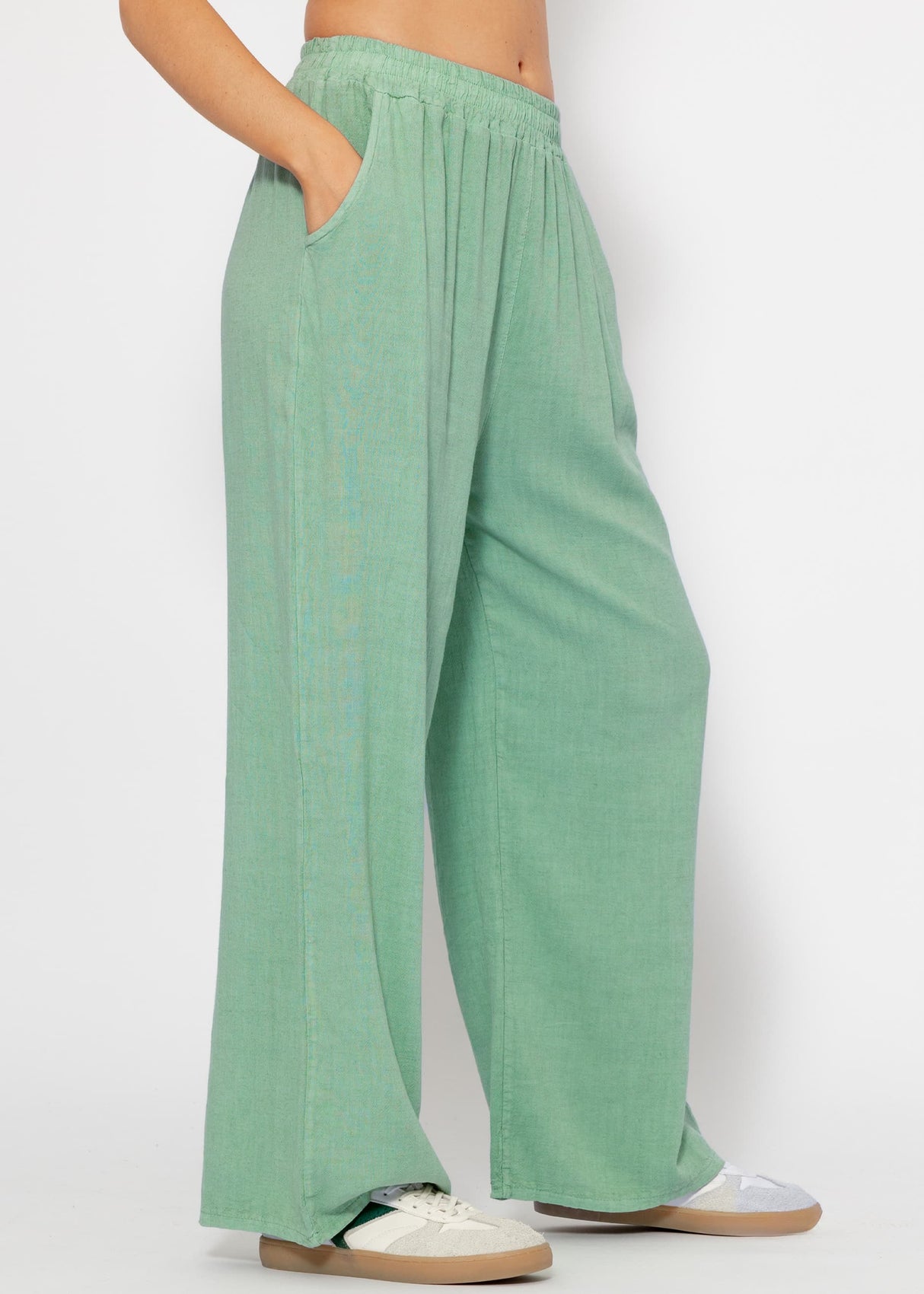 Casual linen trousers - sage green